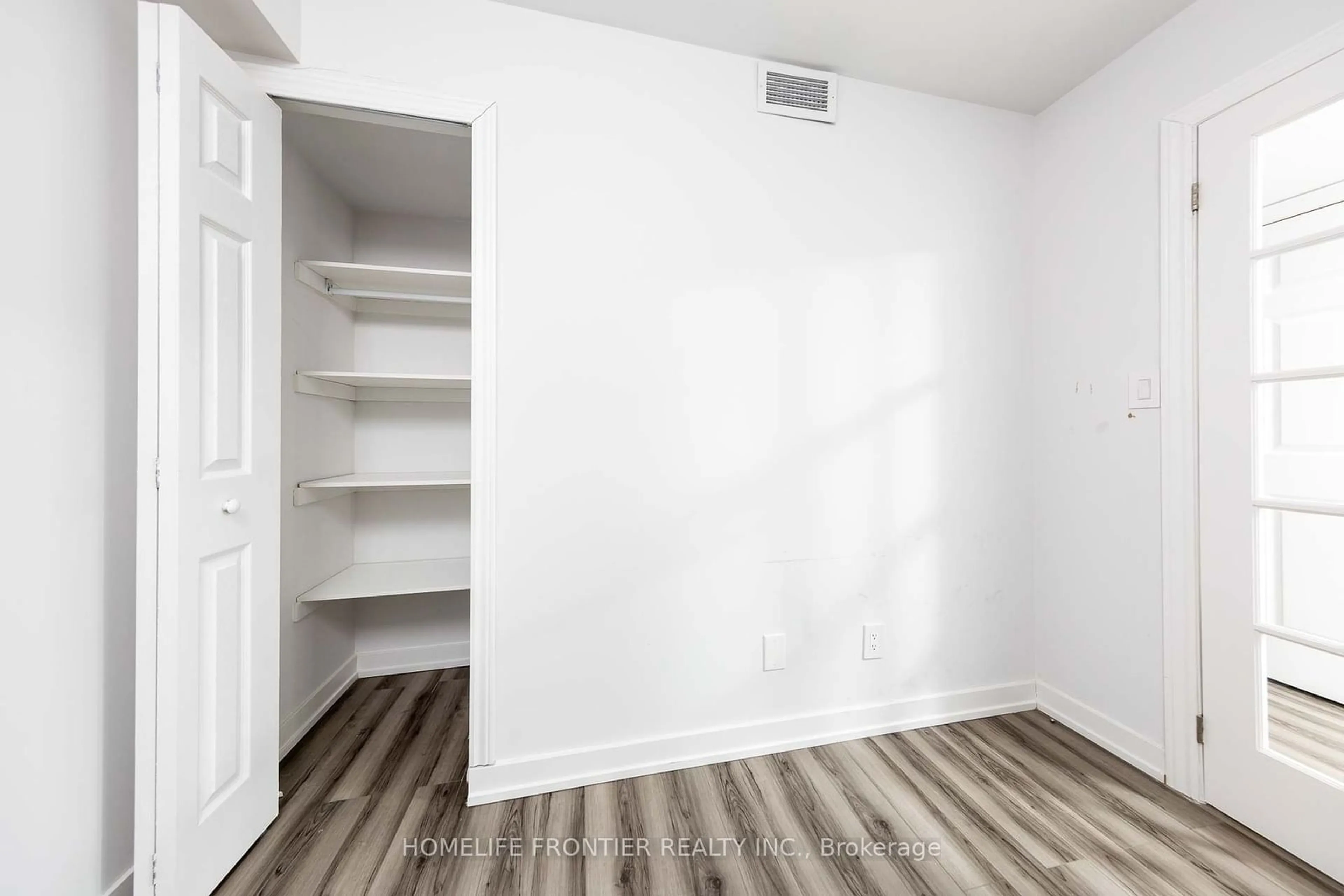 Storage room or clothes room or walk-in closet for 3 Rean Dr #2505, Toronto Ontario M2K 3C2