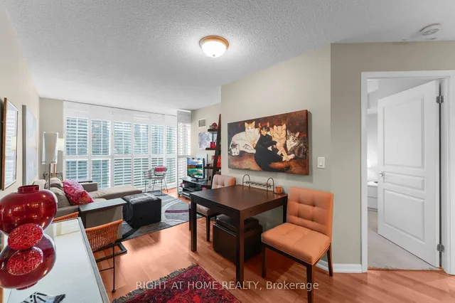 Additional image 17 of 18 Yonge St Unit 2315