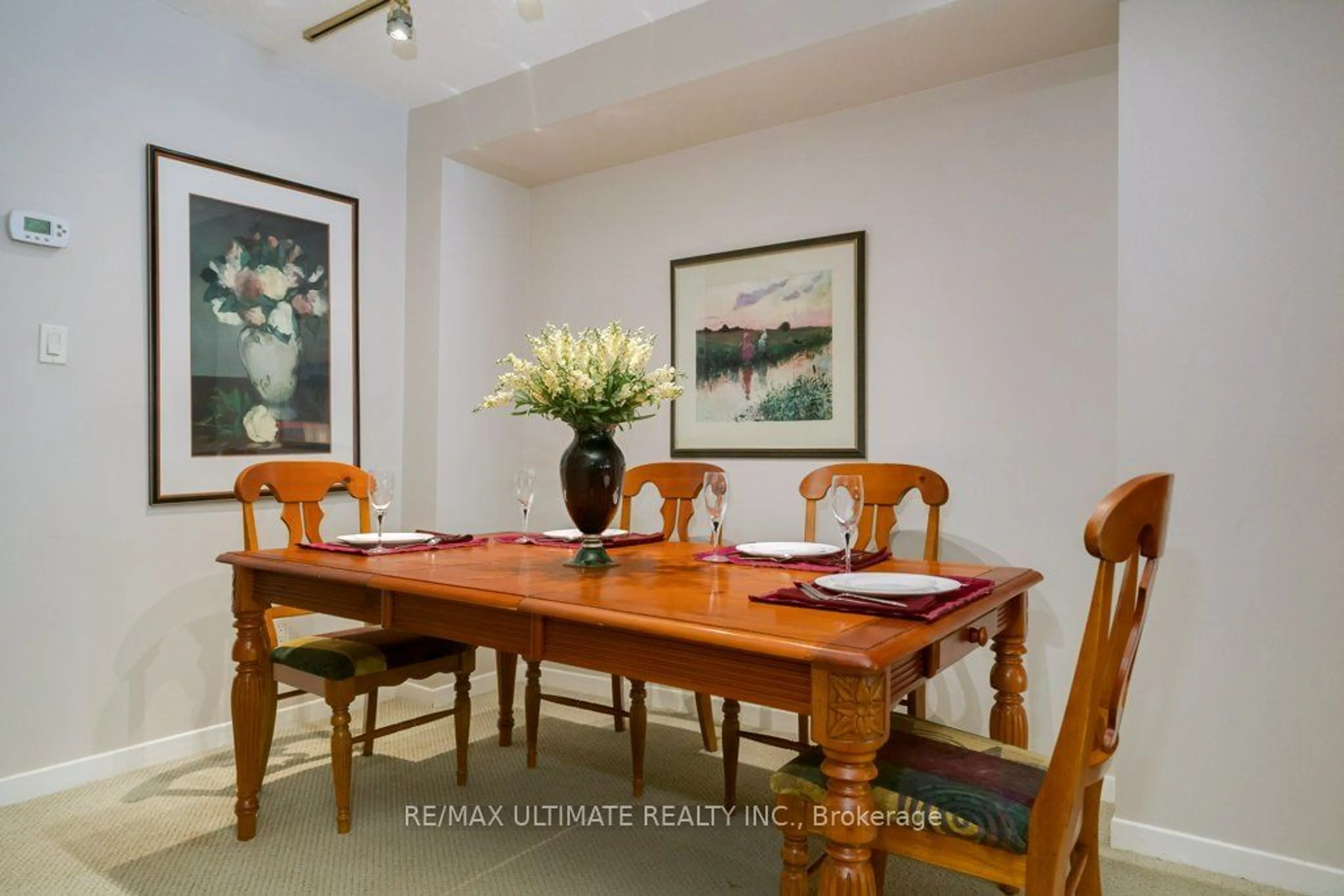 Dining room, unknown for 78 Upper Canada Dr #3, Toronto Ontario M2P 2A3