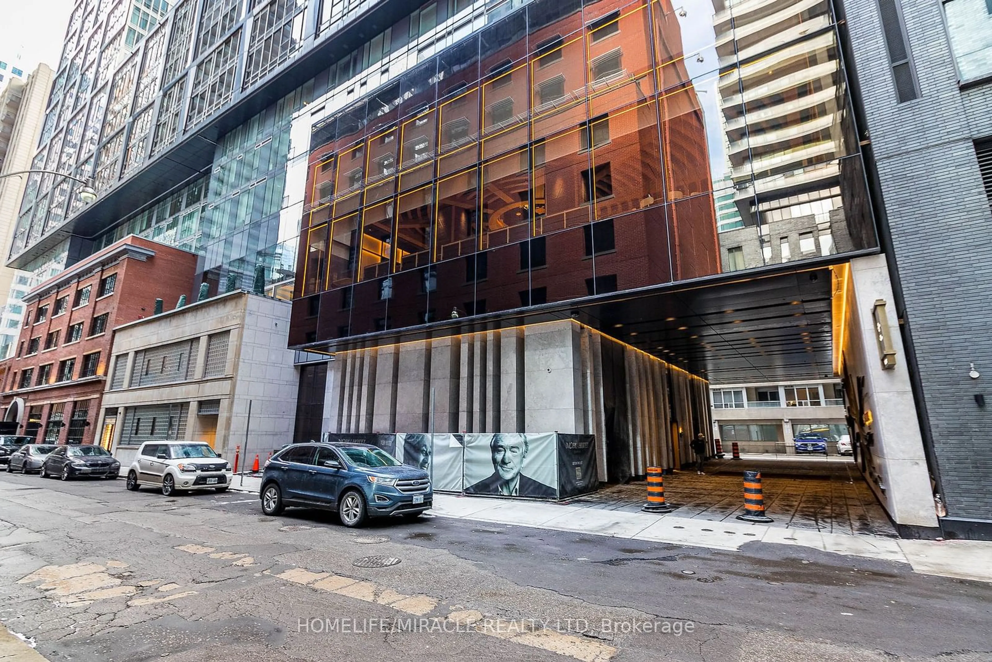 Lobby for 35 Mercer St #3311, Toronto Ontario M5V 3C6