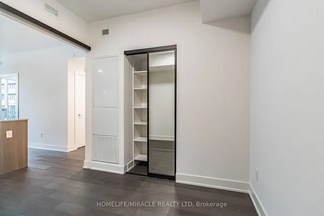 Additional property image - 35 Mercer St Unit 3311