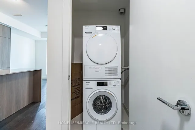 Additional property image - 35 Mercer St Unit 3311