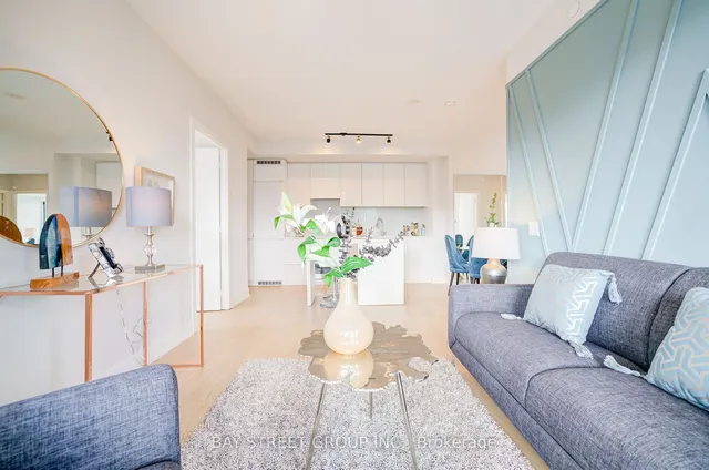 Additional property image - 7 Grenville St Unit 3211