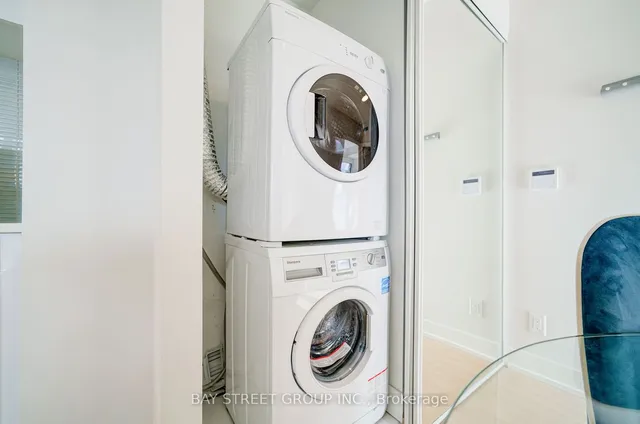 Additional property image - 7 Grenville St Unit 3211