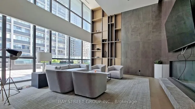 Additional property image - 7 Grenville St Unit 3211