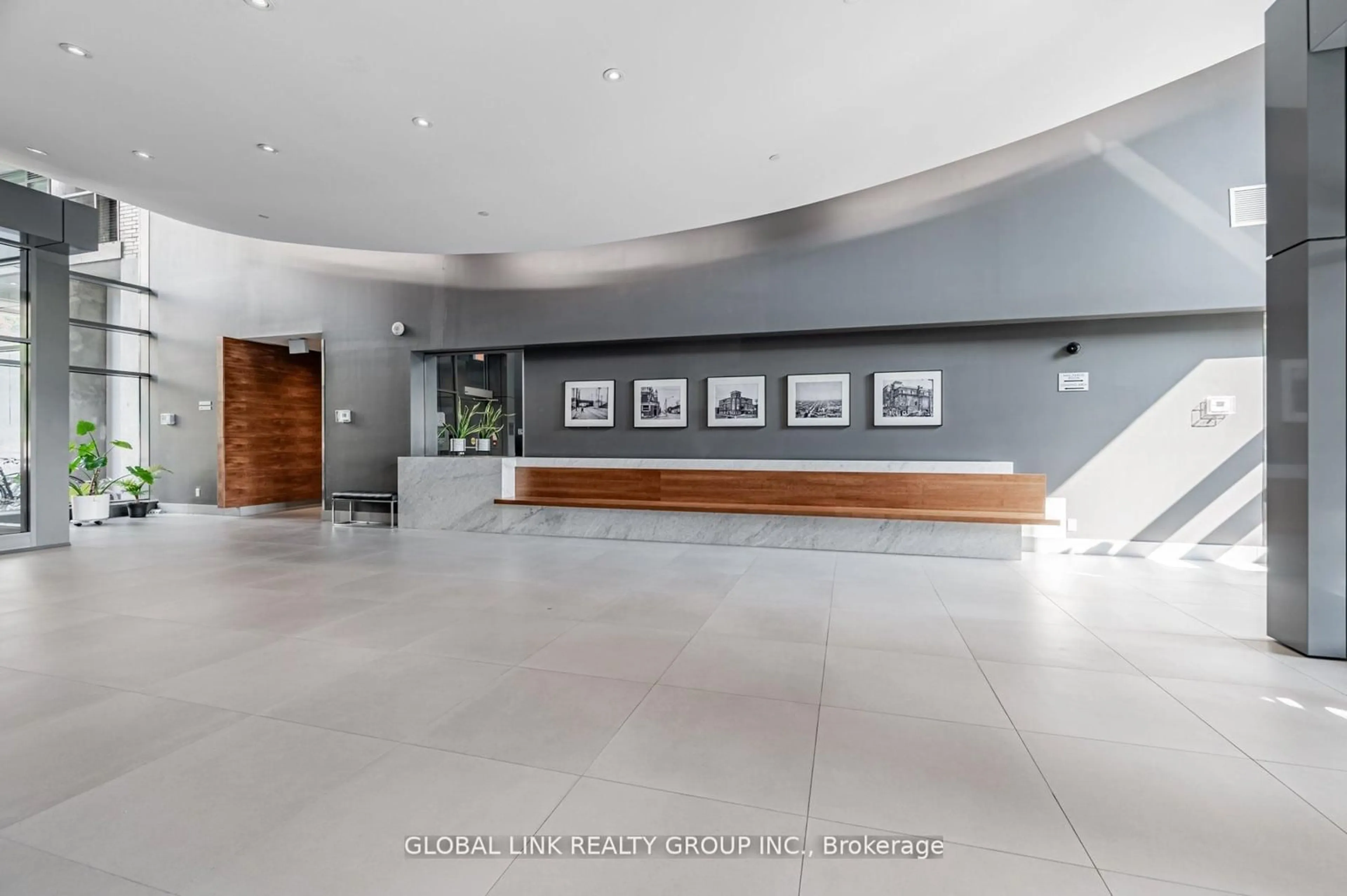 Lobby for 68 Abell St #325, Toronto Ontario M6J 0B1