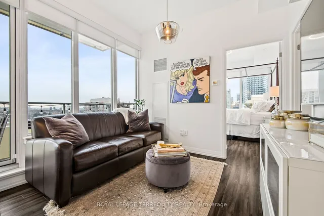 Additional property image - 75 Canterbury Pl Unit 1702