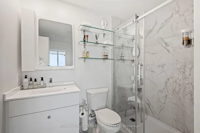 Additional property image - 75 Canterbury Pl Unit 1702