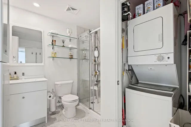 Additional property image - 75 Canterbury Pl Unit 1702