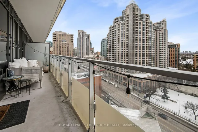 Additional property image - 75 Canterbury Pl Unit 1702