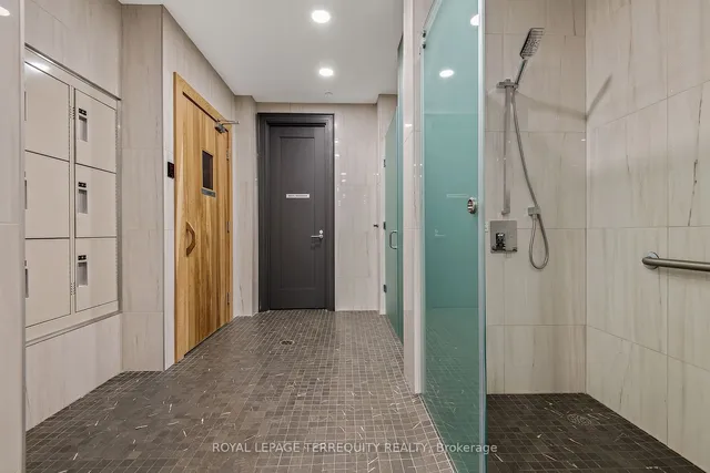 Additional property image - 75 Canterbury Pl Unit 1702
