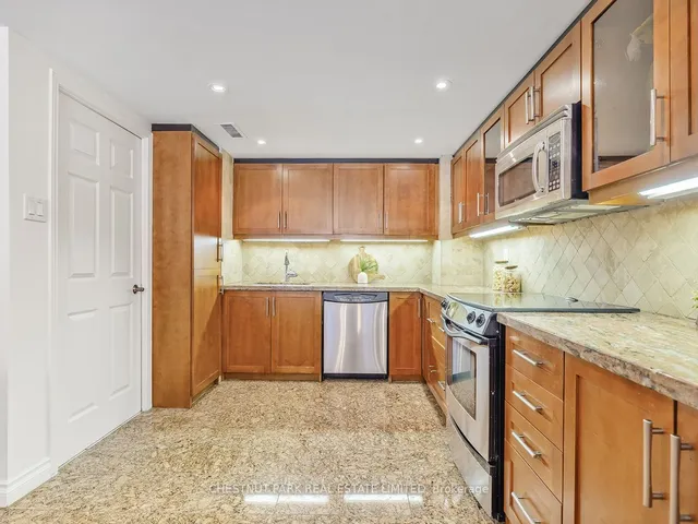 Additional property image - 3900 Yonge St Unit 809