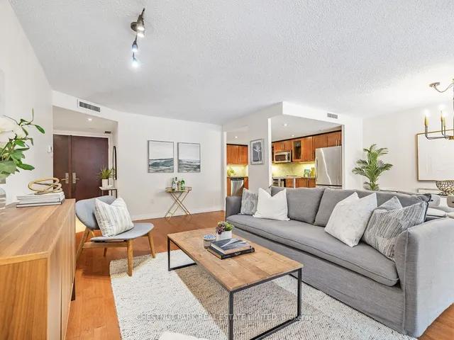 Additional property image - 3900 Yonge St Unit 809