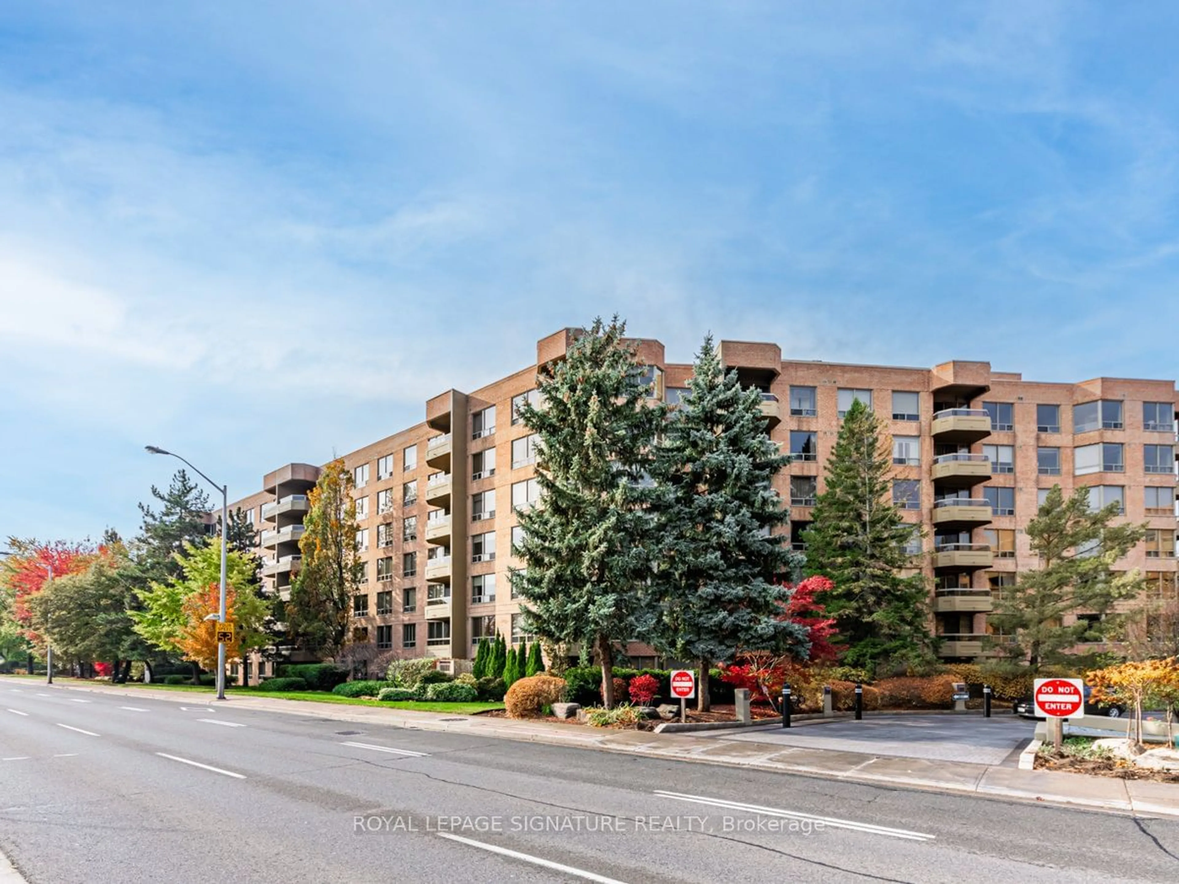 A pic from outside/outdoor area/front of a property/back of a property/a pic from drone, street for 1200 Don Mills Rd #217, Toronto Ontario M3B 3N8