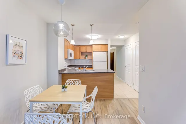 Additional property image - 18 Yonge St Unit 1501