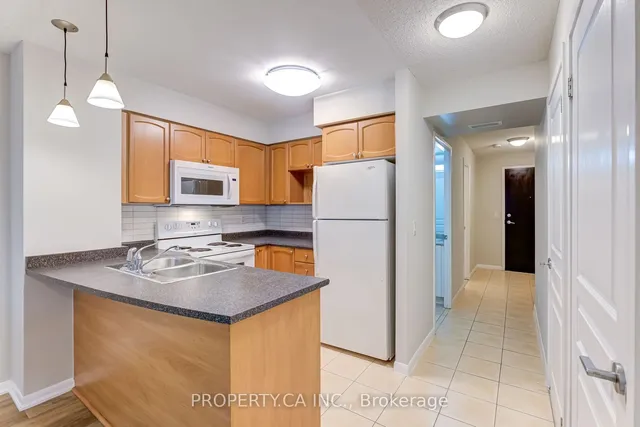 Additional property image - 18 Yonge St Unit 1501