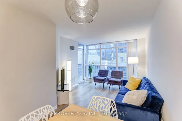 Additional property image - 18 Yonge St Unit 1501