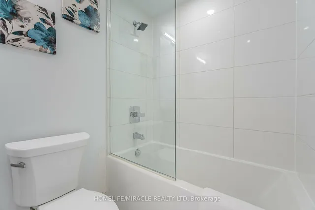 Additional property image - 395 Bloor St Unit 2110