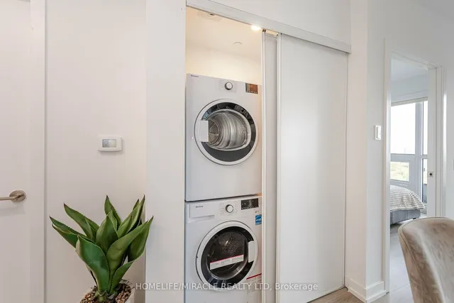 Additional property image - 395 Bloor St Unit 2110