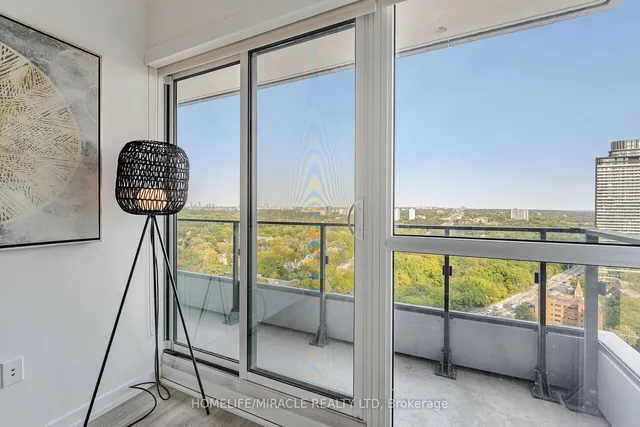 Additional property image - 395 Bloor St Unit 2110