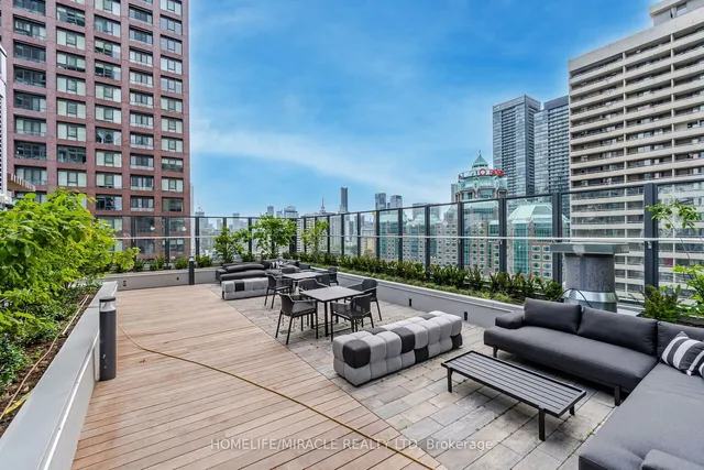 Additional property image - 395 Bloor St Unit 2110