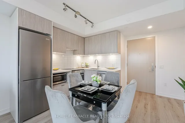 Additional property image - 395 Bloor St Unit 2110
