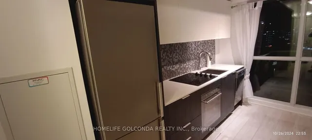 Additional property image - 2 Sonic Way Unit 809