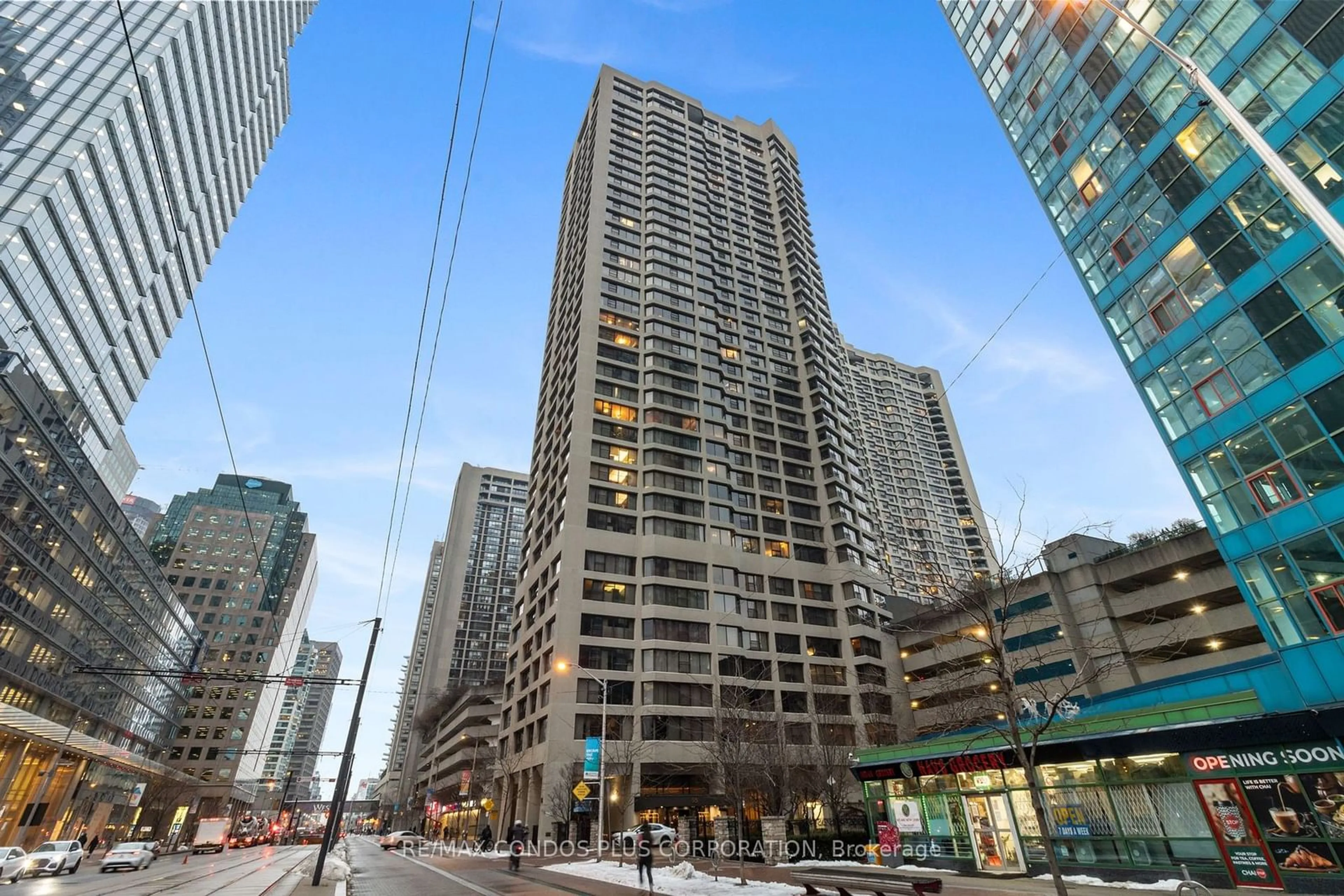 Patio, city buildings view from balcony for 55 Harbour Sq #1417, Toronto Ontario M5J 2L1