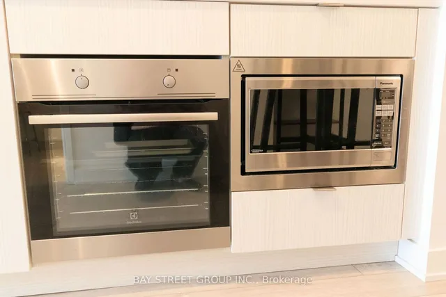 Additional property image - 195 Redpath Ave Unit 2807