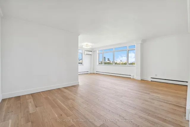 Additional property image - 581 Avenue Rd Unit 1005