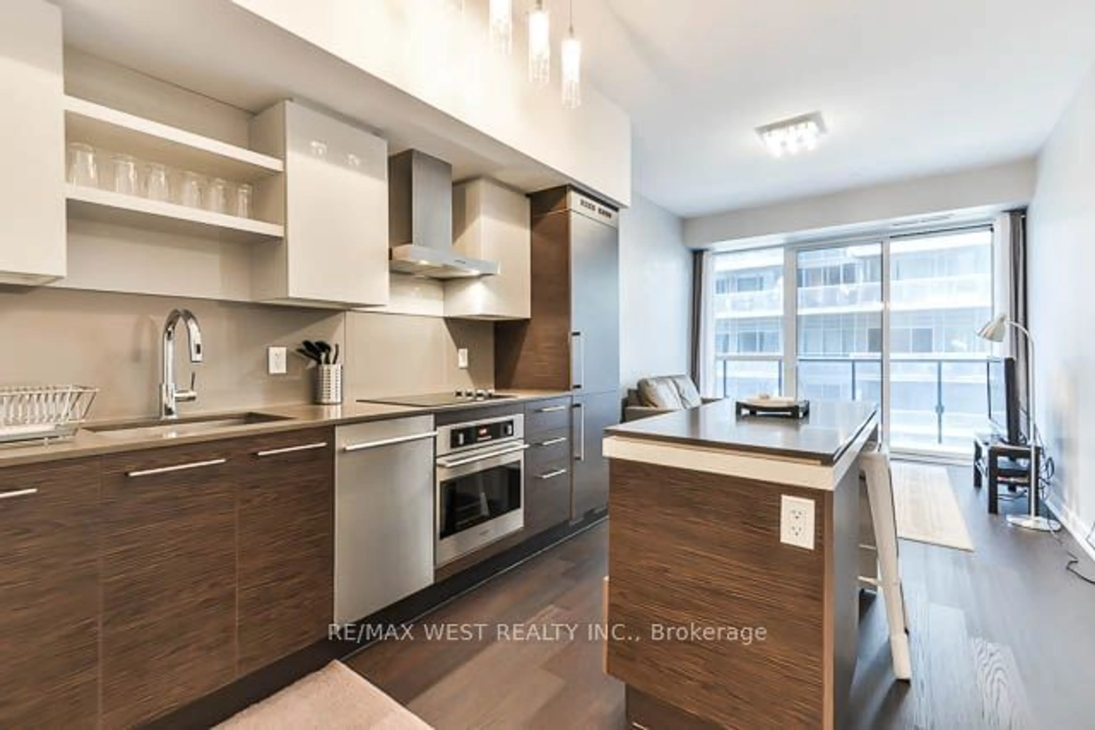 Contemporary kitchen, unknown for 1030 King St, Toronto Ontario M6K 3N3