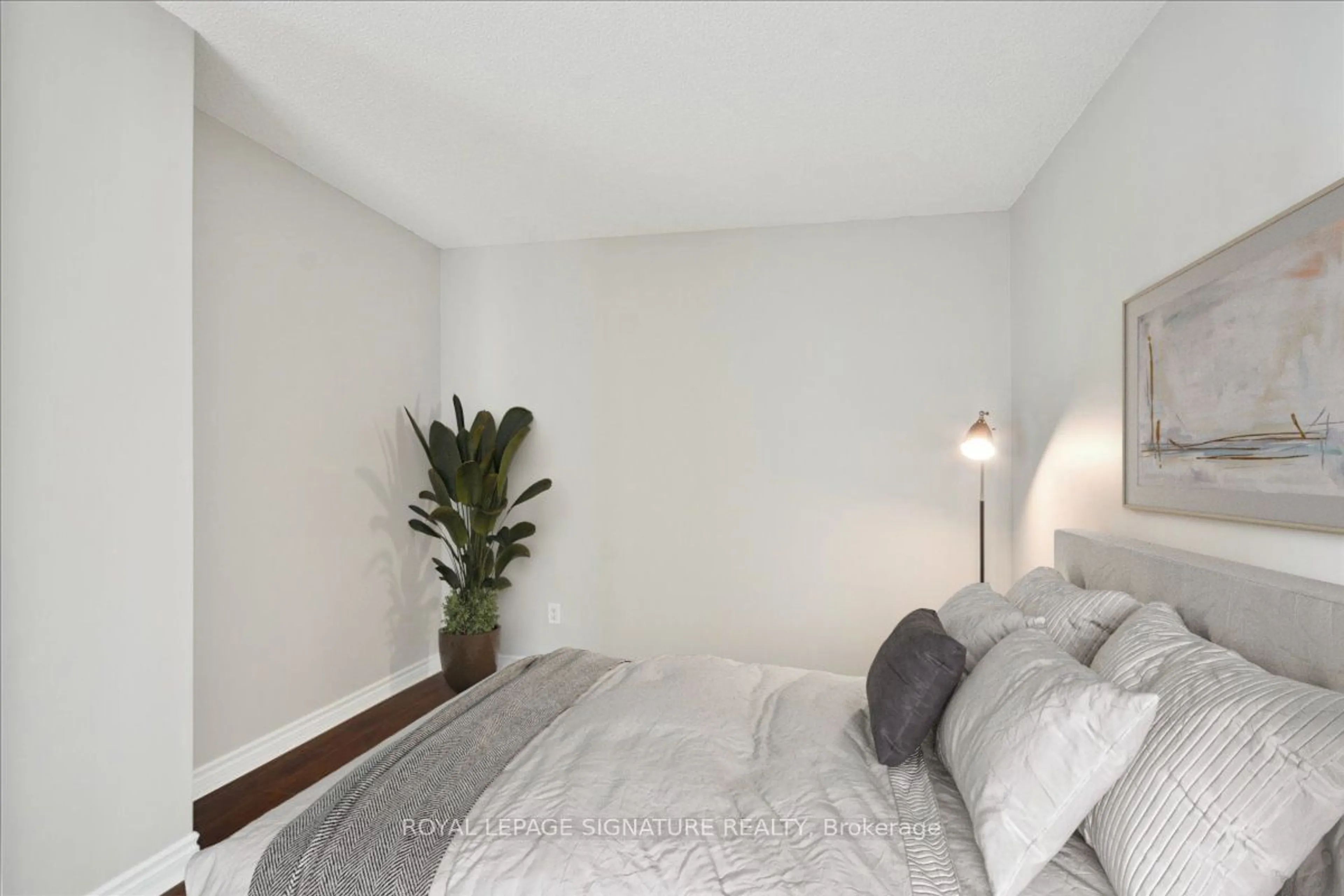 Bedroom with bed, unknown for 100 Western Battery Rd #1410, Toronto Ontario M6K 3S2