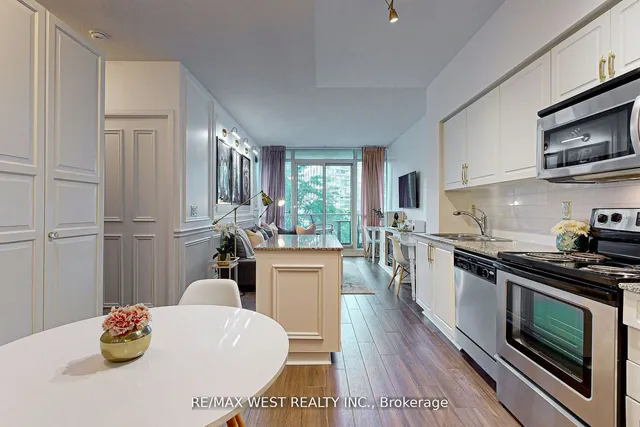Additional property image - 209 Fort York Blvd Unit 355