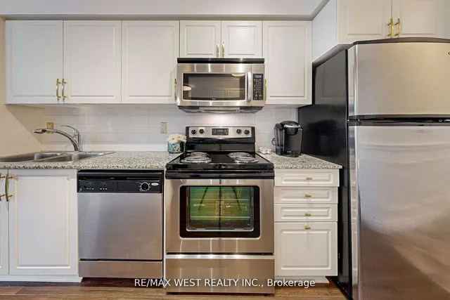 Additional property image - 209 Fort York Blvd Unit 355