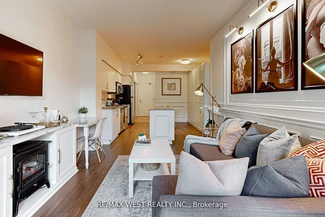 Additional property image - 209 Fort York Blvd Unit 355