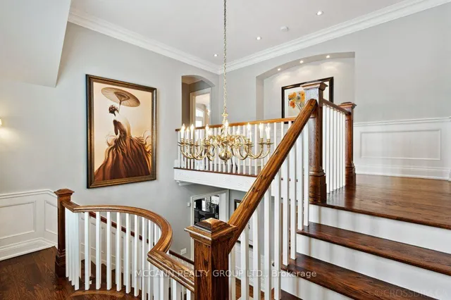 Additional property image - 21 De Vere Gdns