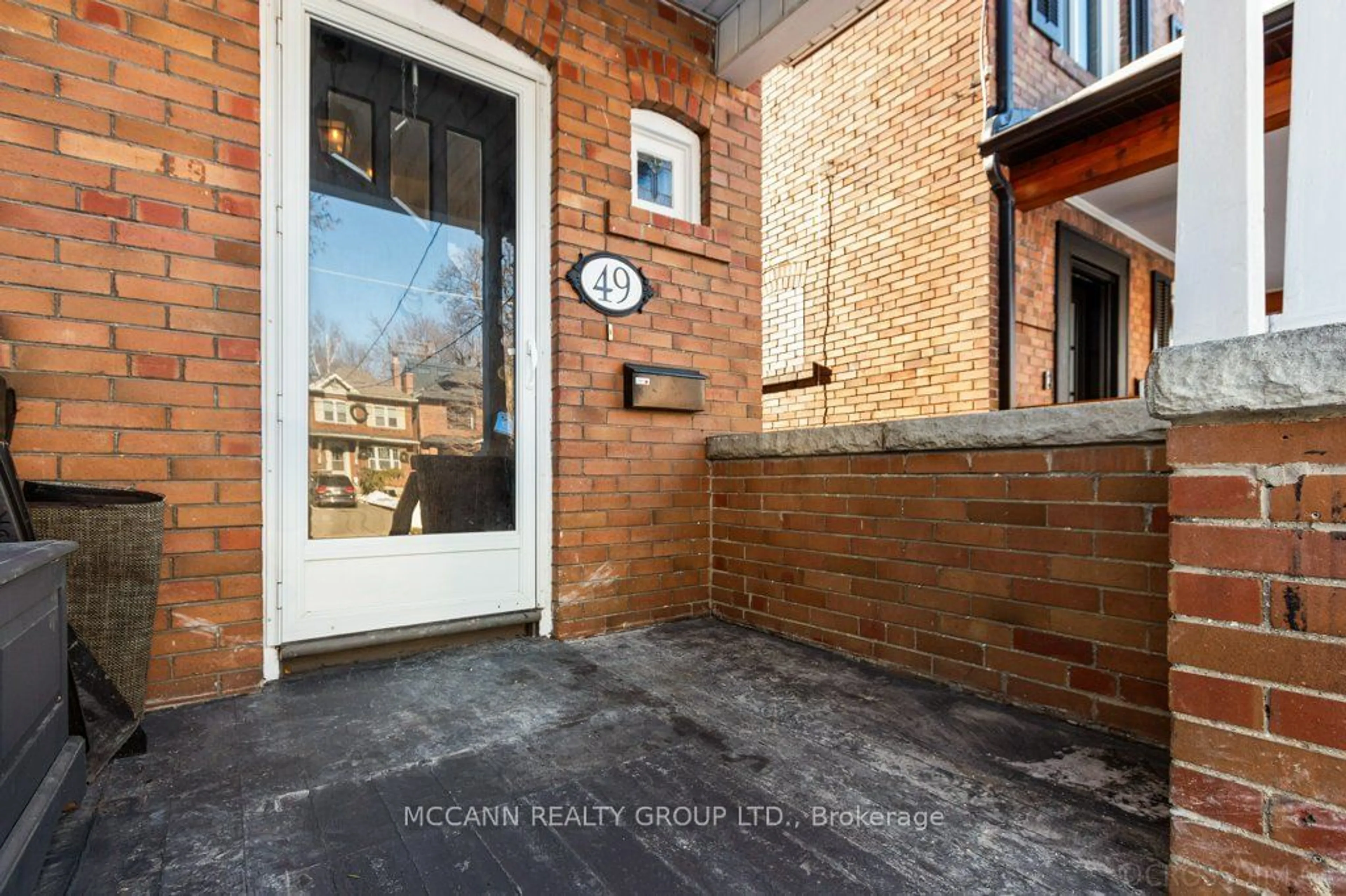 Indoor entryway for 49 St Germain Ave, Toronto Ontario M5M 1V9