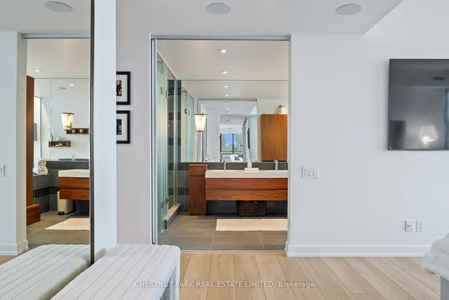 Additional property image - 33 Mill St Unit 2604