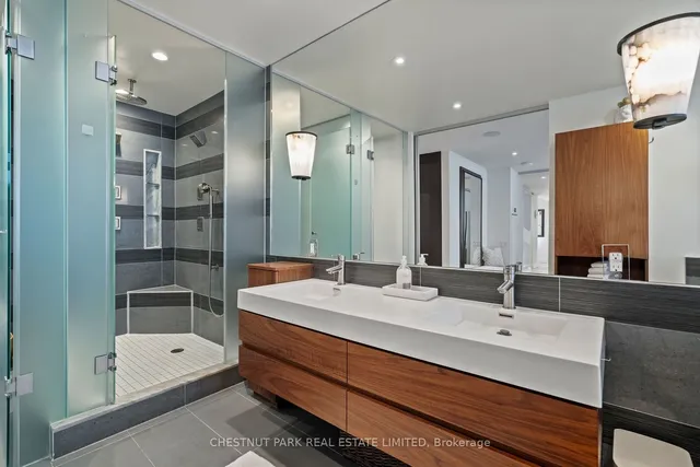 Additional property image - 33 Mill St Unit 2604