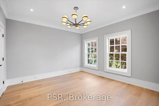 Additional property image - 230 Dunvegan Rd