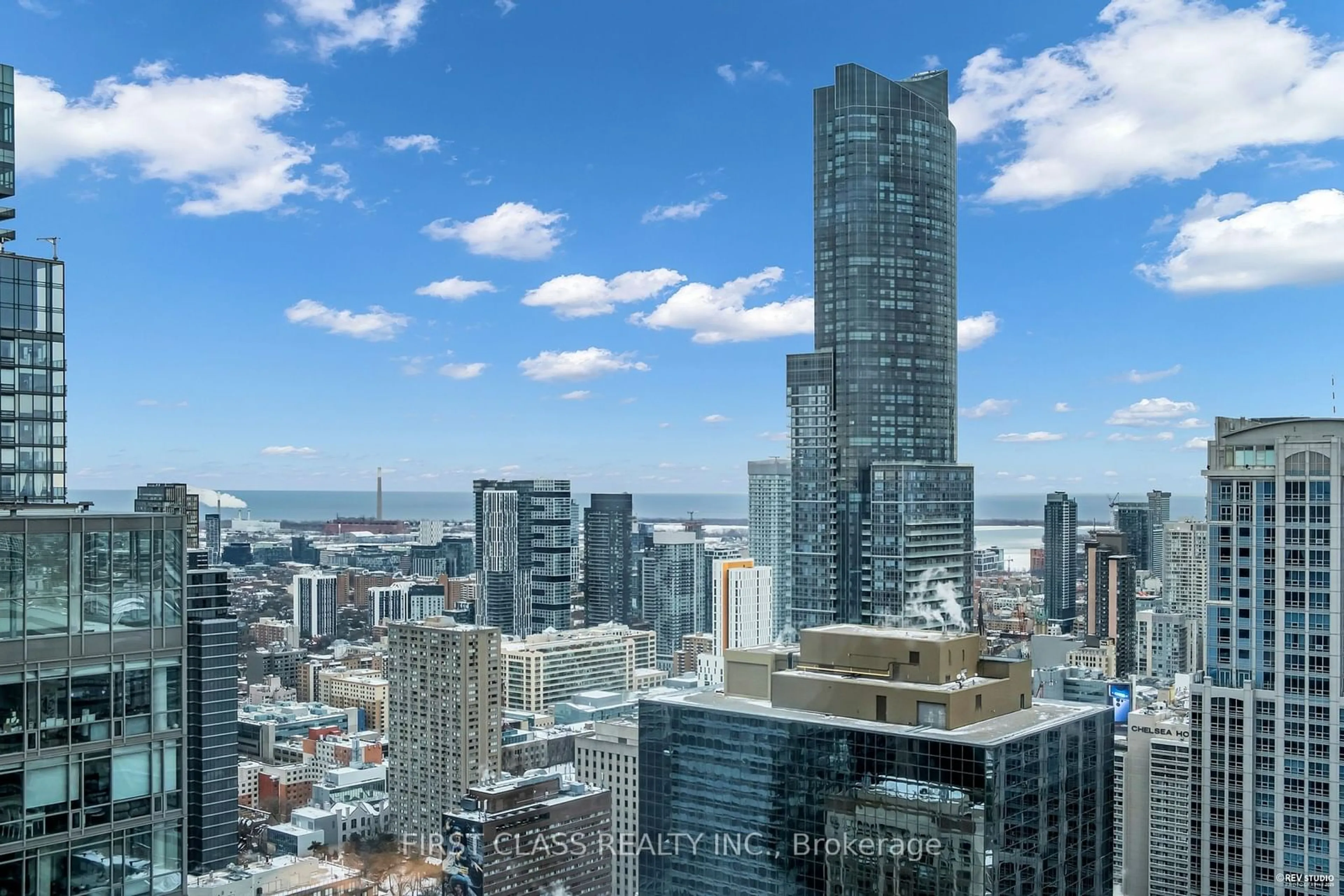 A pic from outside/outdoor area/front of a property/back of a property/a pic from drone, city buildings view from balcony for 832 Bay St #4609, Toronto Ontario M5S 1Z6