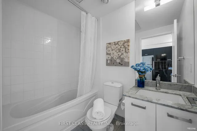 Additional property image - 832 Bay St Unit 4609