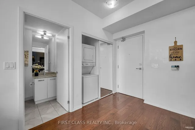 Additional property image - 832 Bay St Unit 4609