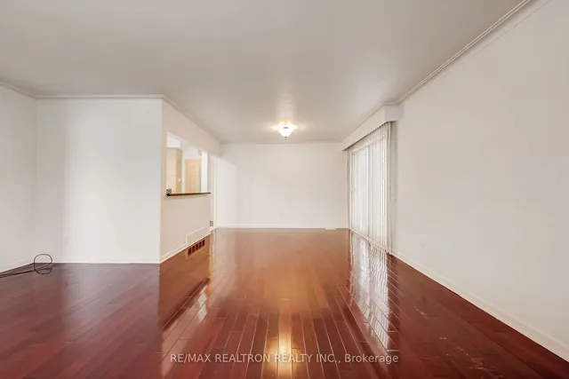 Additional property image - 365 Hollywood Ave
