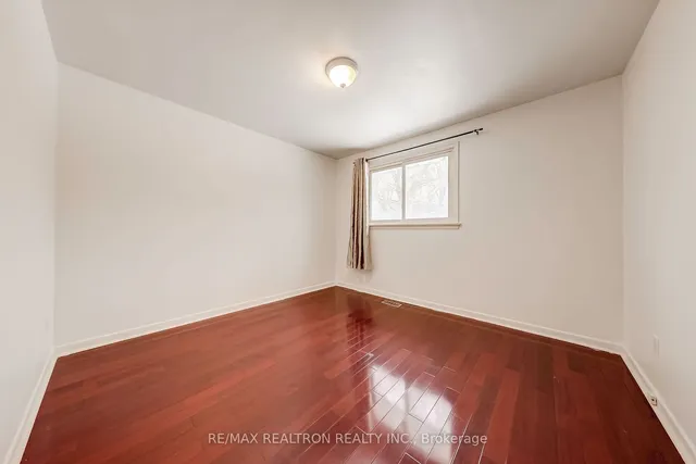 Additional property image - 365 Hollywood Ave