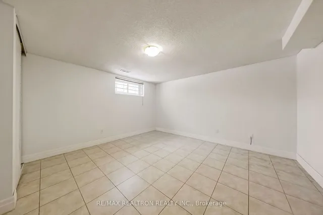 Additional property image - 365 Hollywood Ave