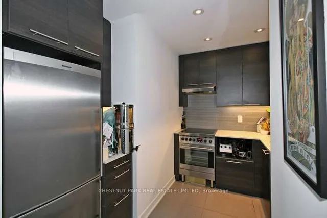 Additional property image - 3 Market St Unit 421