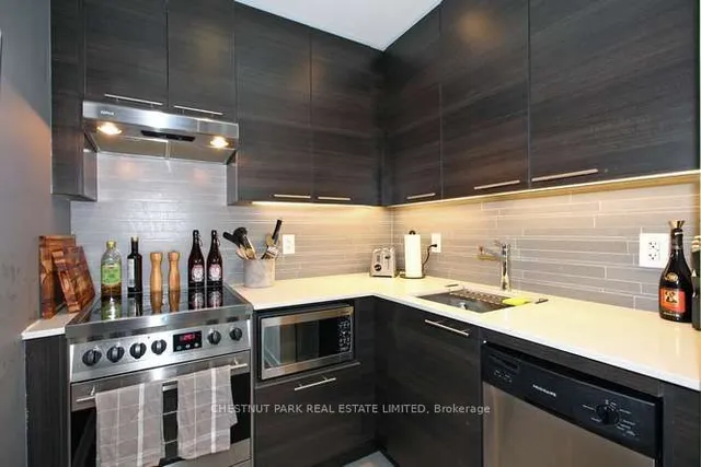 Additional property image - 3 Market St Unit 421