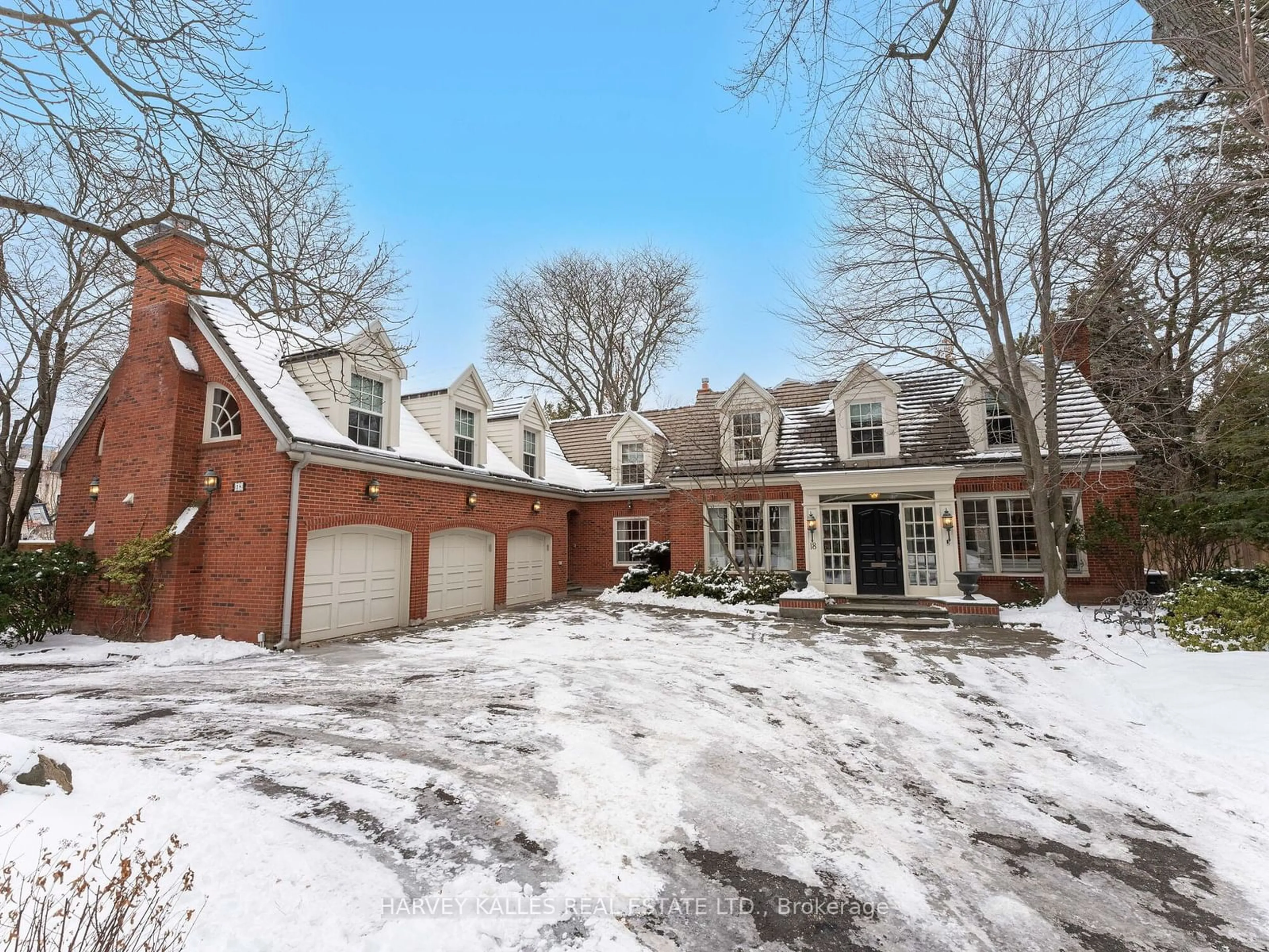 Home with brick exterior material, street for 18 Old Colony Rd, Toronto Ontario M2L 2J7