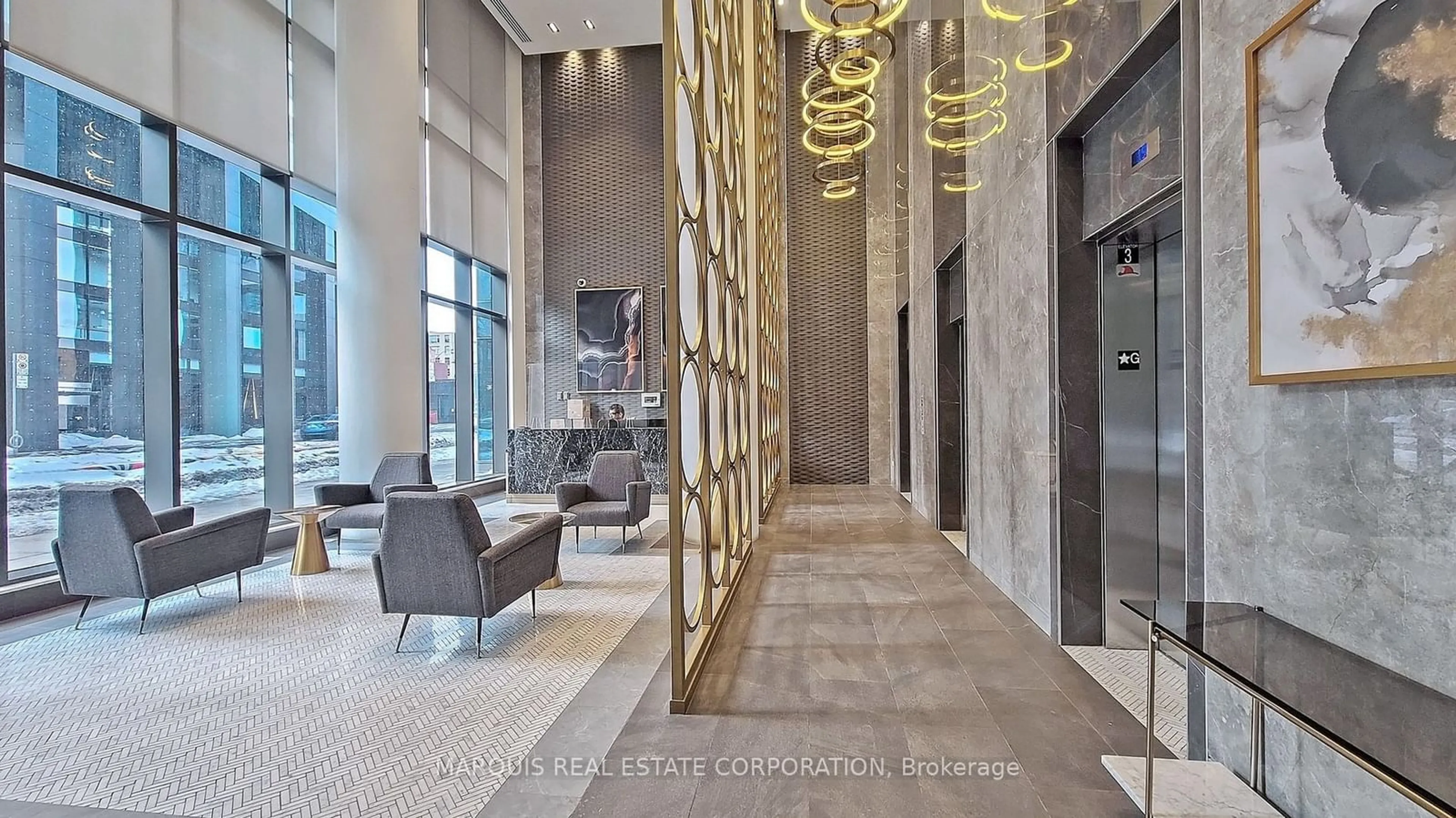 Lobby for 330 Richmond St #505, Toronto Ontario M5V 0M4